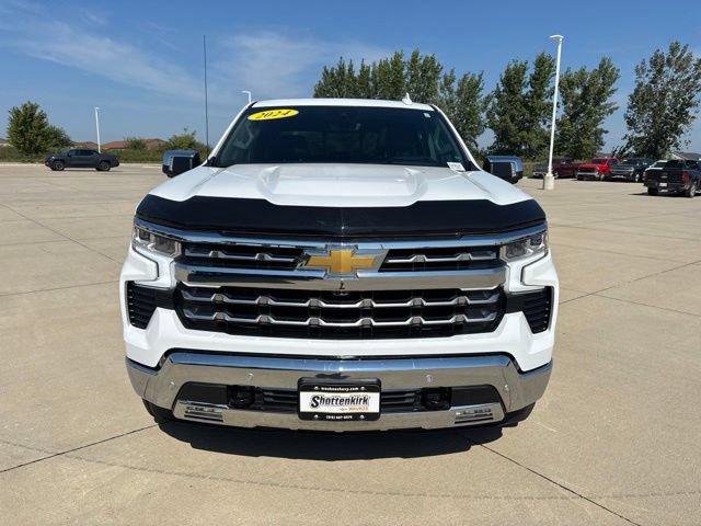 Used 2024 Chevrolet Silverado 1500 LTZ w/ LTZ Premium Package AWD/4WD image 40