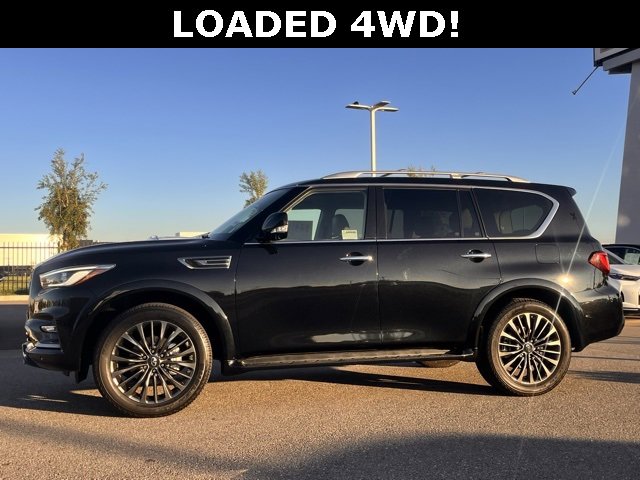 Certified 2023 INFINITI QX80 Premium Select w/ Cargo Package image 2
