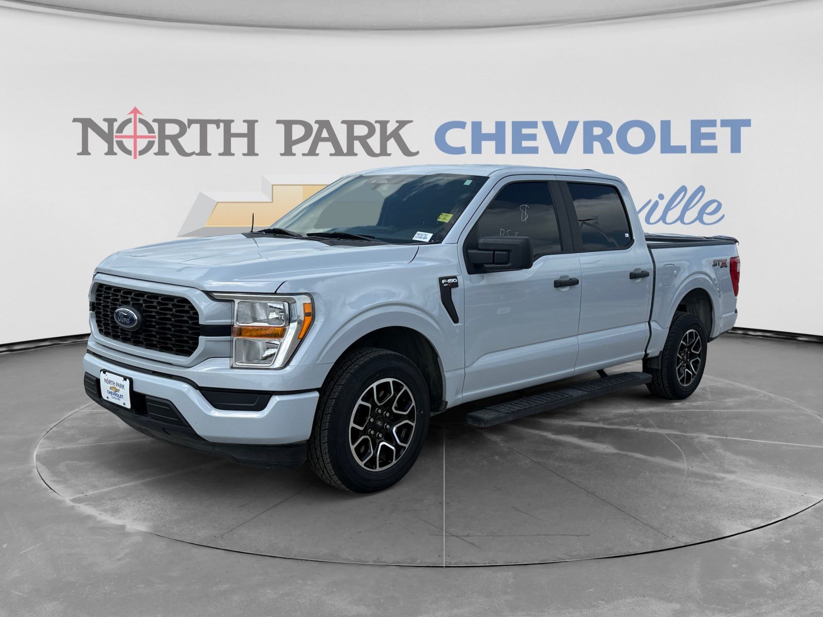 Used 2022 Ford F150 XL w/ STX Appearance Package RWD image 1