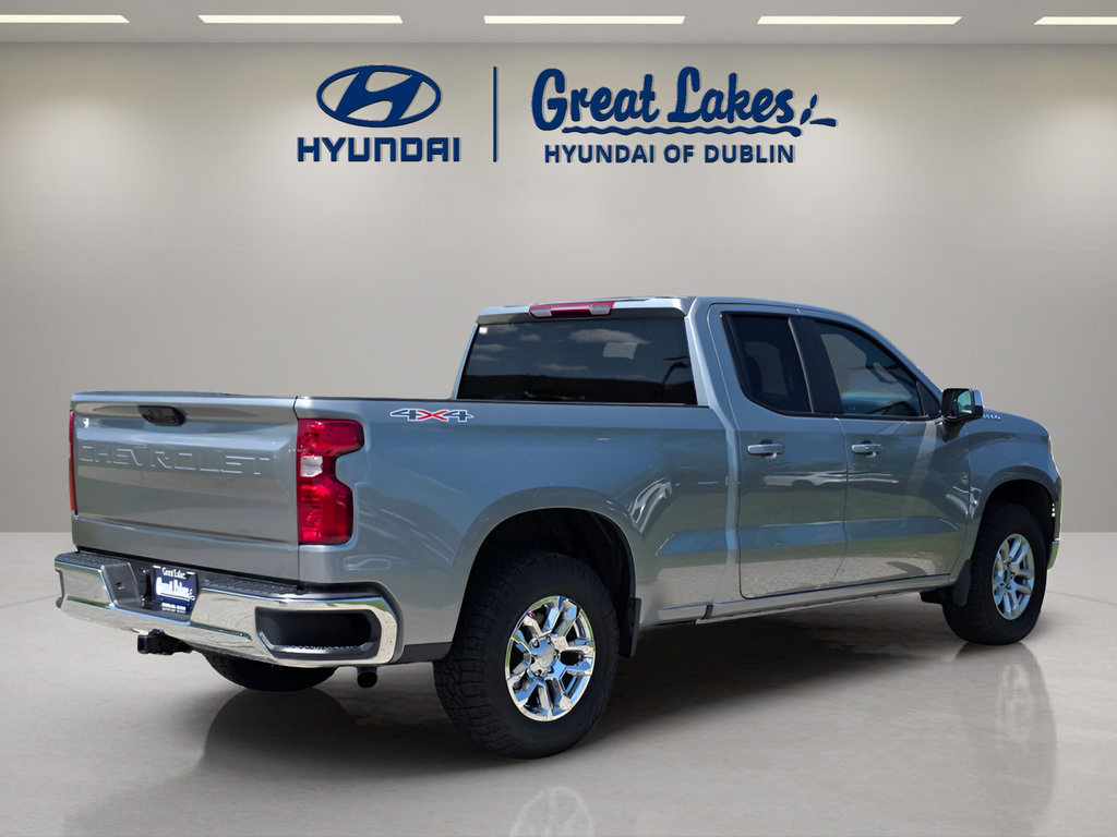 Used 2024 Chevrolet Silverado 1500 LT AWD/4WD image 5