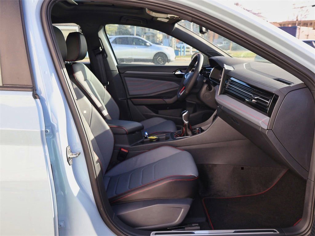 New 2026 Volkswagen Jetta GLI Autobahn FWD image 26