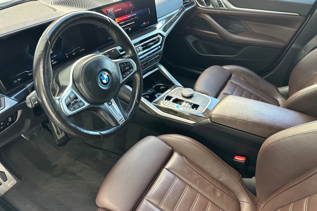 Used 2023 BMW i4 eDrive40 w/ M Sport Package RWD image 9