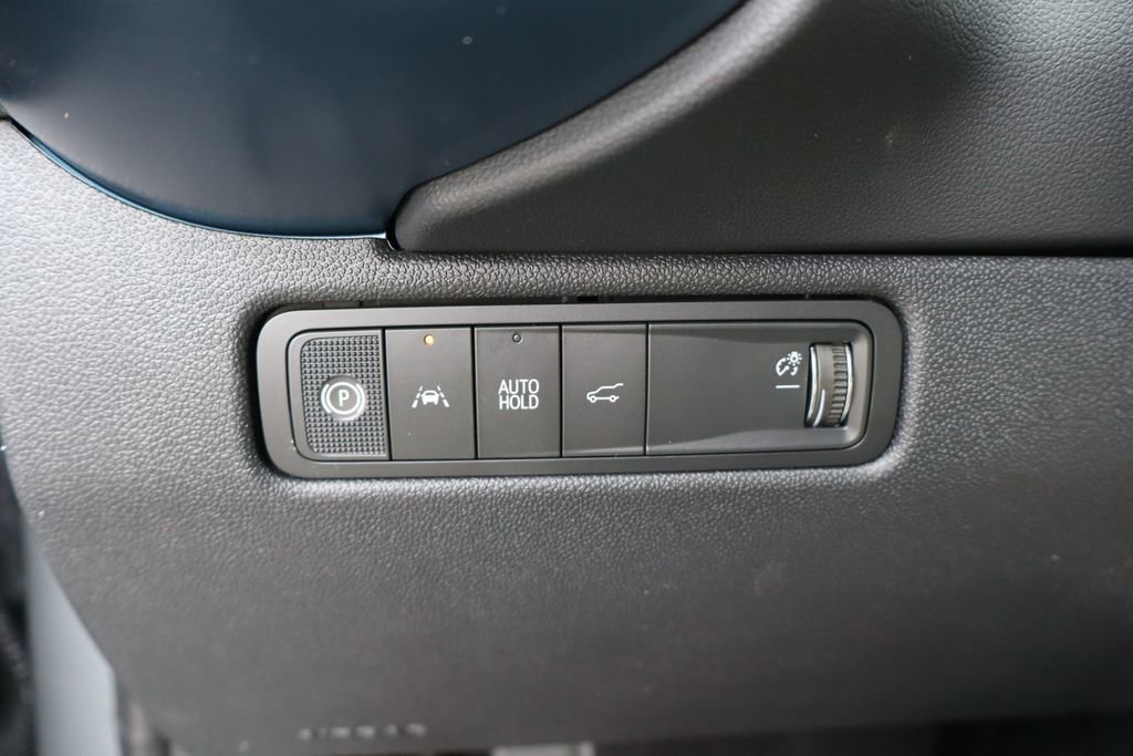 New 2026 Chevrolet Equinox EV LT image 13