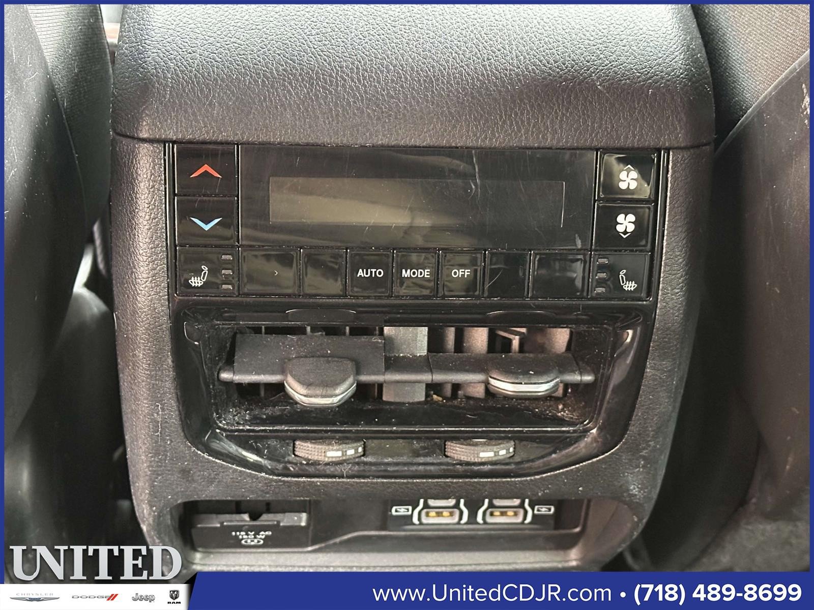 Used 2022 Jeep Grand Cherokee L Limited image 23