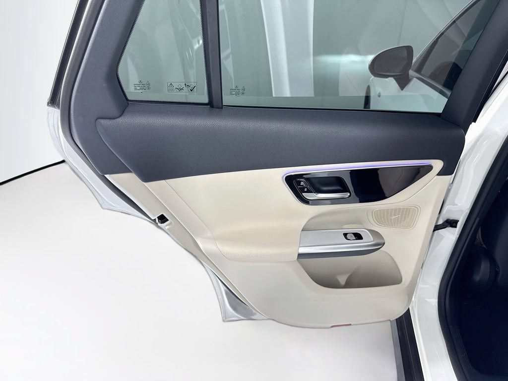Certified 2025 Mercedes-Benz GLC 350e 4MATIC image 26