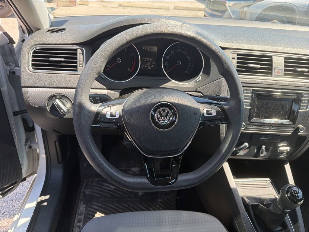 Used 2017 Volkswagen Jetta S FWD image 8