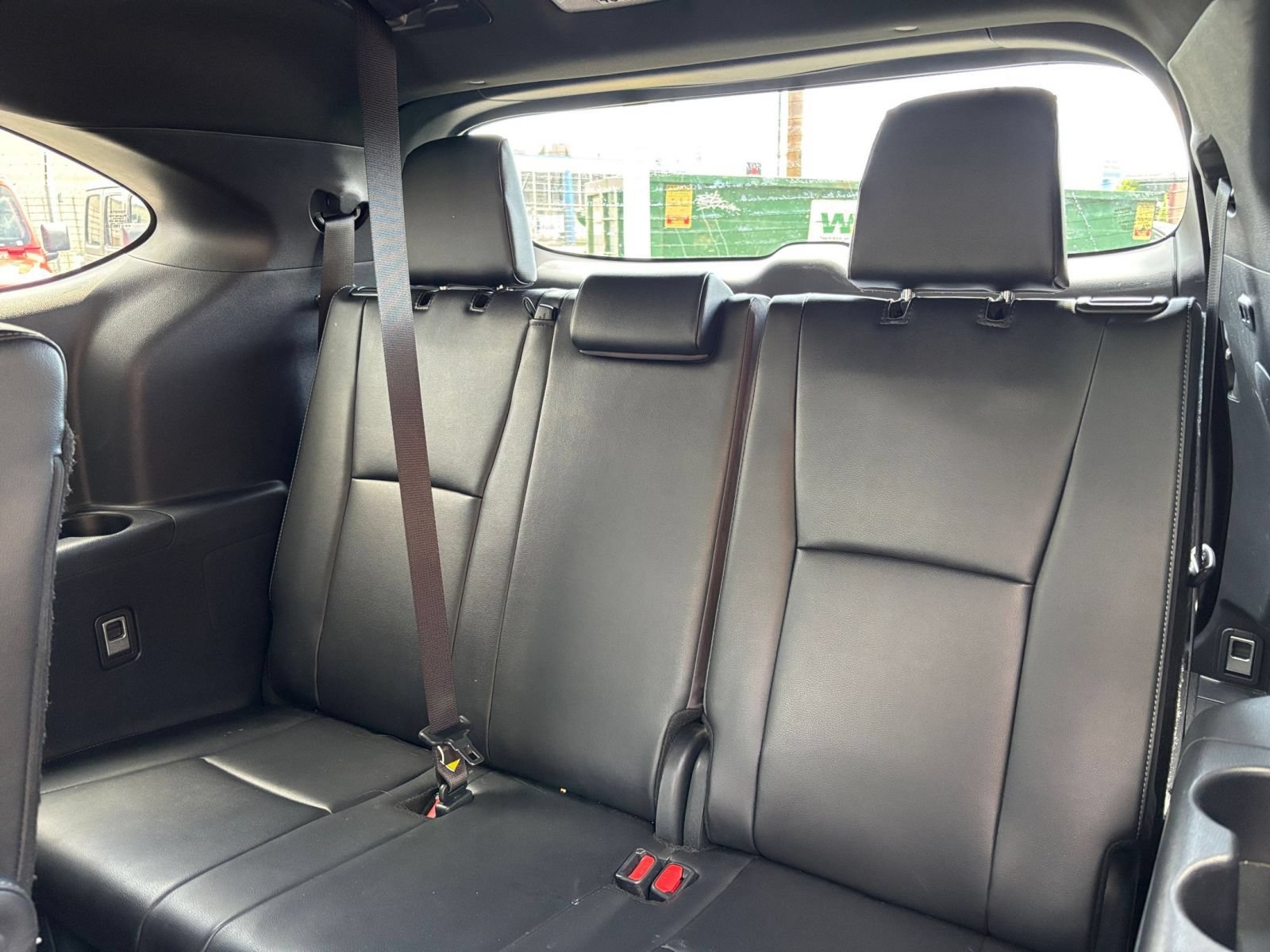 Used 2025 Toyota Highlander XSE AWD/4WD image 26
