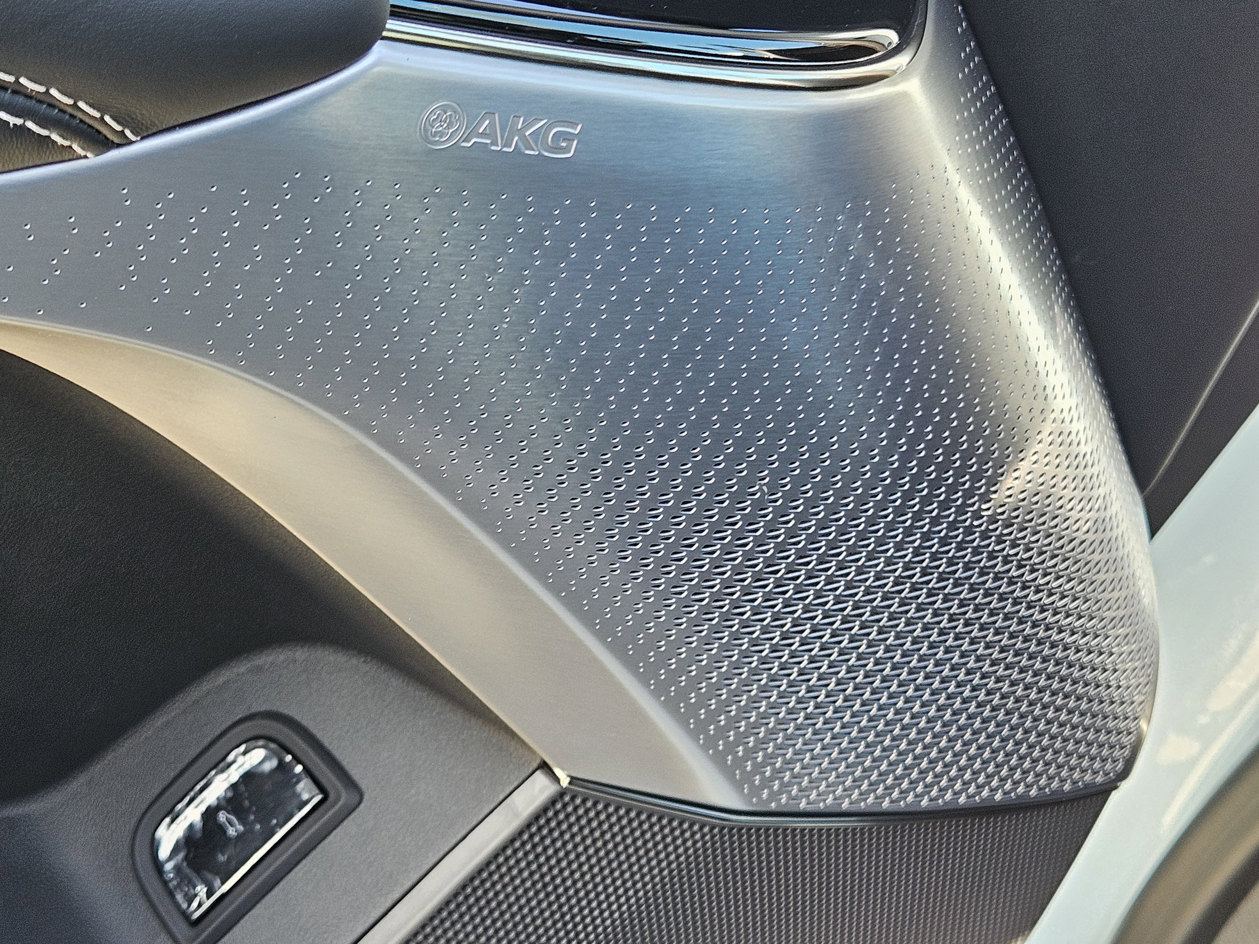 New 2026 Cadillac Lyriq V w/ Exterior Carbon Fiber Package image 22