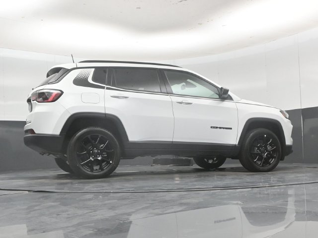 New 2027 Jeep Compass Latitude AWD/4WD image 52