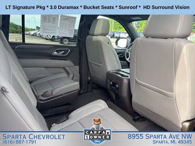 Used 2022 Chevrolet Suburban LT w/ LT Signature Plus Package AWD/4WD image 27