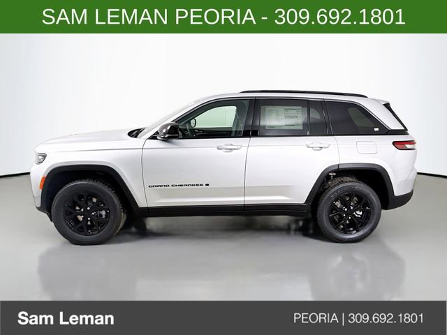 New 2026 Jeep Grand Cherokee Altitude image 4