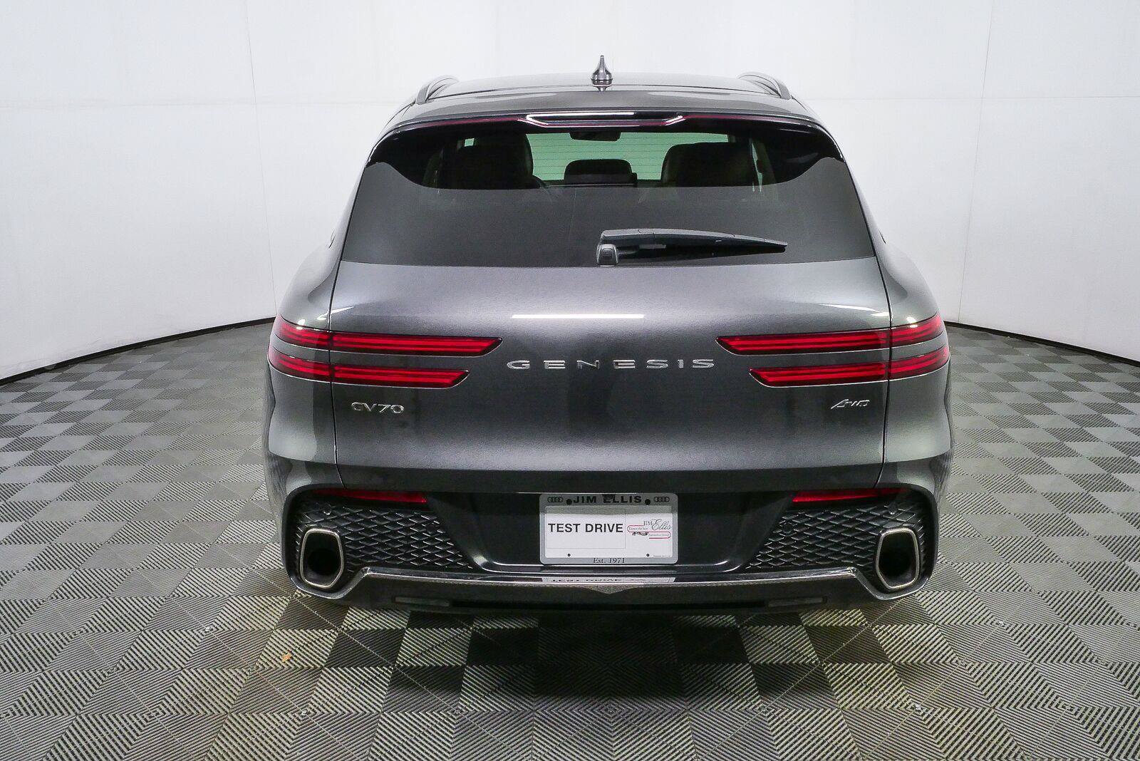 Used 2023 Genesis GV70 2.5T AWD/4WD image 30