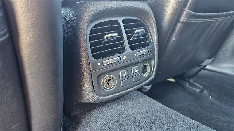 Used 2006 Jaguar XJ8 RWD image 19