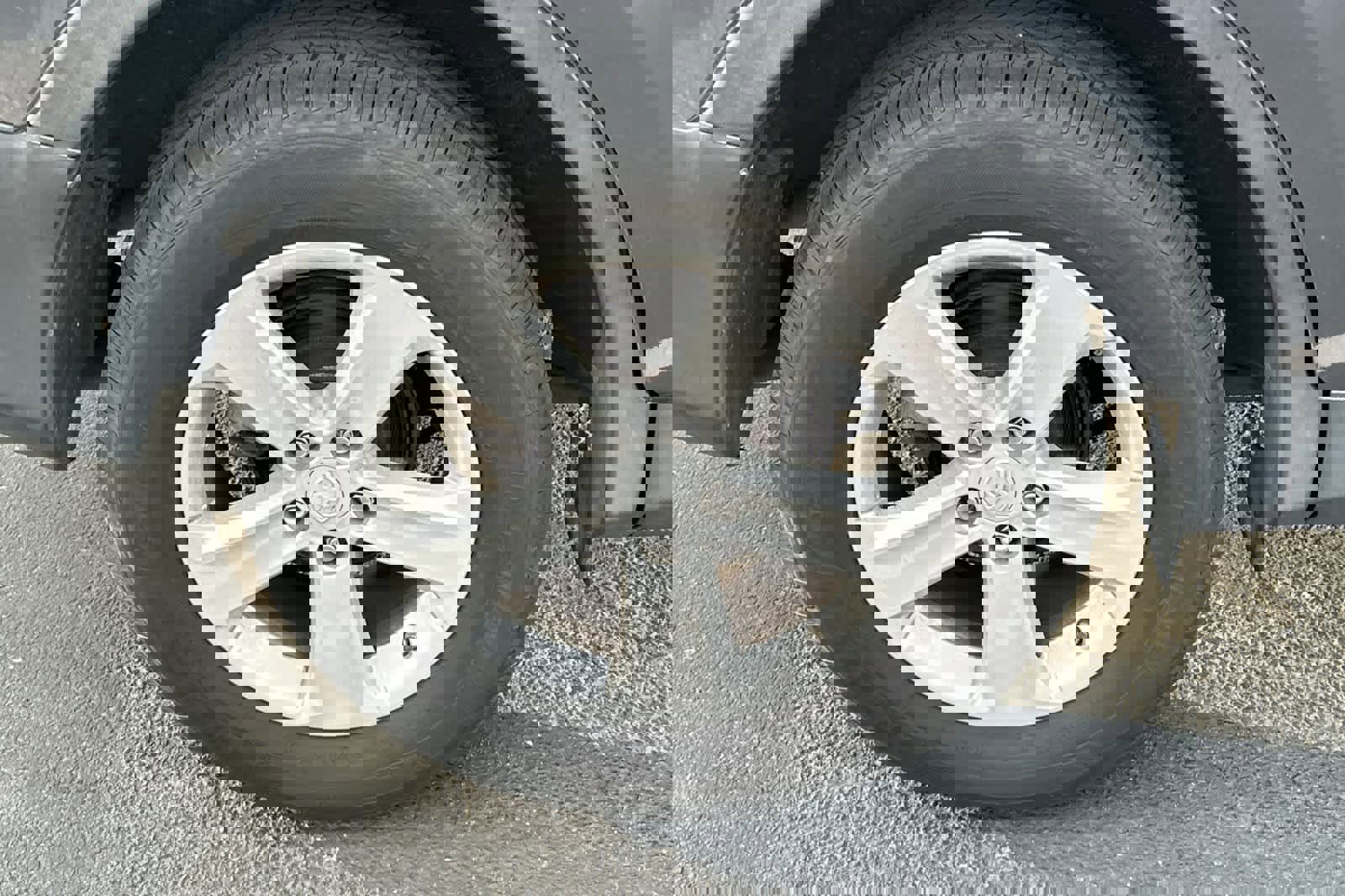 Used 2014 Toyota RAV4 Limited image 13