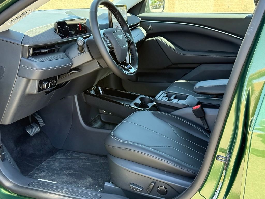 New 2026 Ford Mustang Mach-E Select RWD image 5