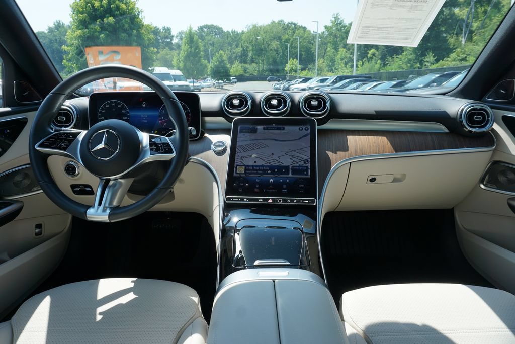 Used 2024 Mercedes-Benz C 300 Sedan image 25