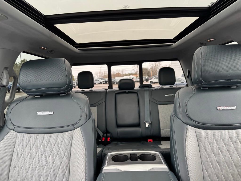 Used 2022 Ford F150 Limited image 20