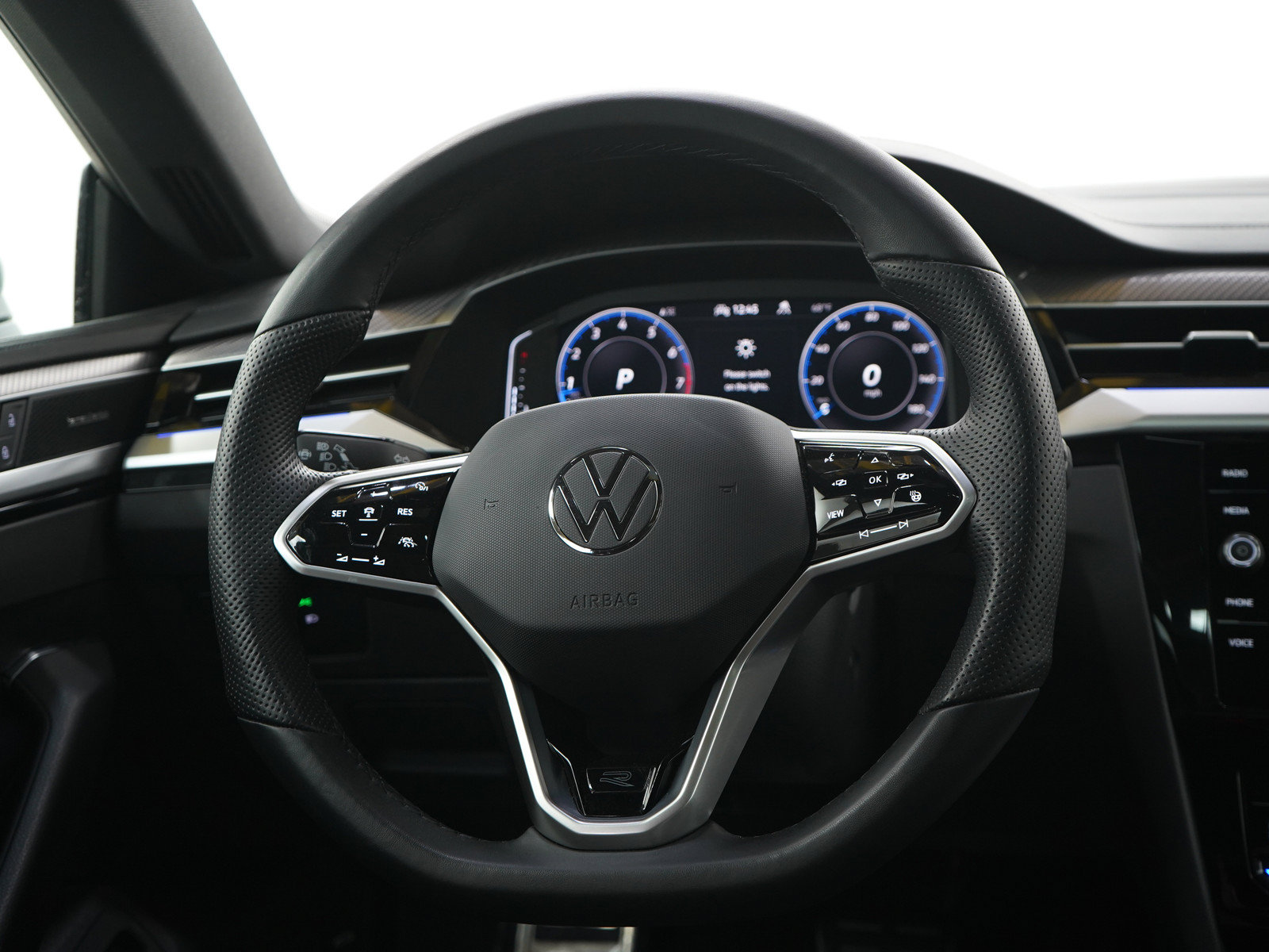 Used 2023 Volkswagen Arteon SEL Premium AWD/4WD image 15