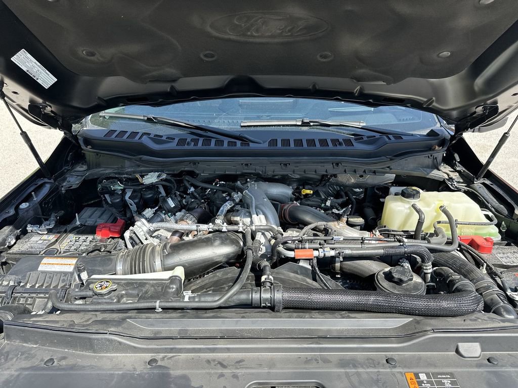 Used 2024 Ford F450 Limited w/ FX4 Off-Road Package image 31