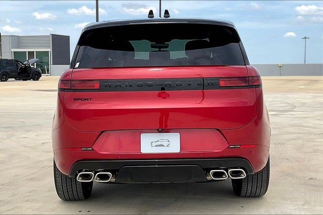 New 2025 Land Rover Range Rover Sport Autobiography image 4