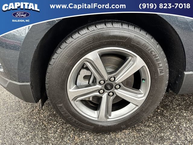 Certified 2023 Ford Edge SEL w/ Convenience Package AWD/4WD image 12