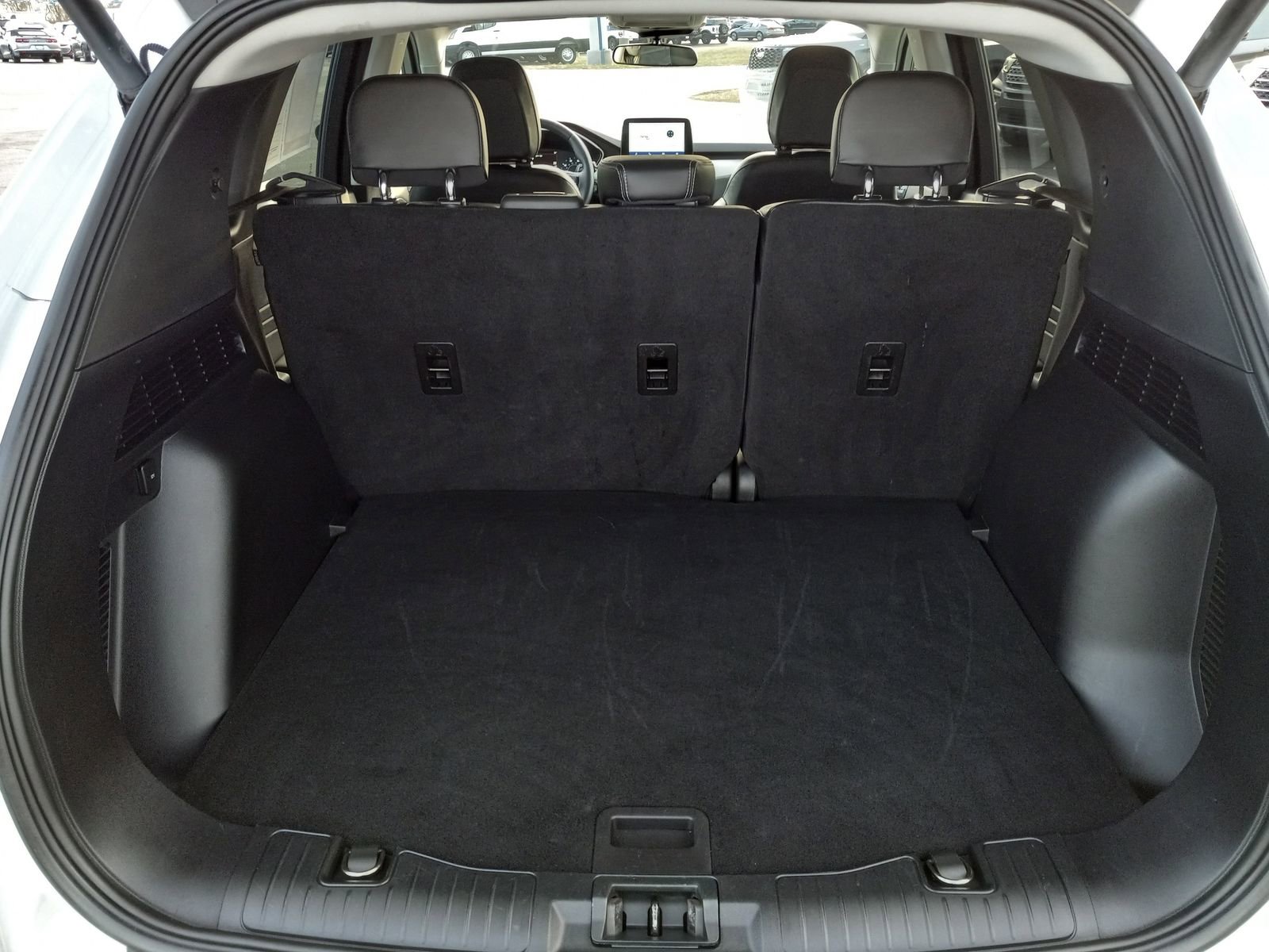 Used 2022 Ford Escape SEL image 12