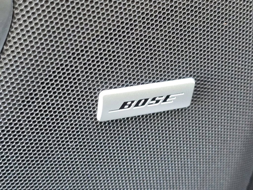 Used 2024 Chevrolet Suburban Premier image 25