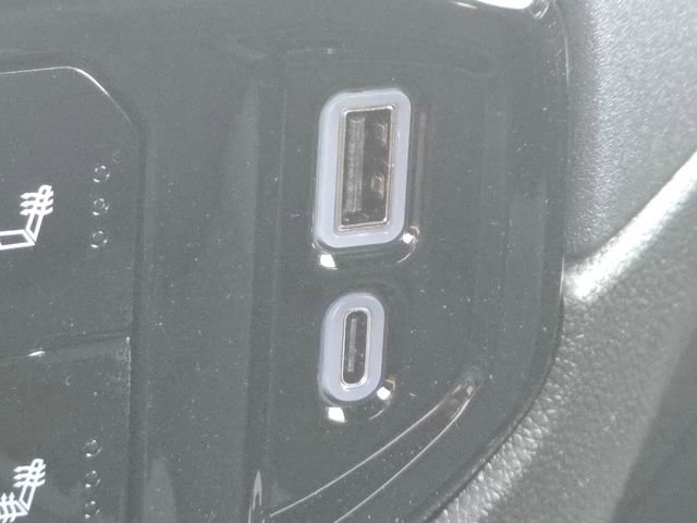 New 2025 Chevrolet Silverado 1500 LT image 11