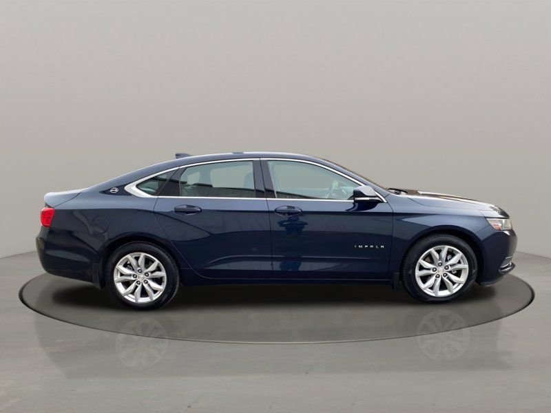Used 2017 Chevrolet Impala LT w/ Convenience Package image 7