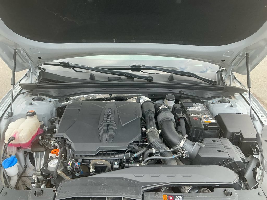 Used 2023 Kia K5 GT FWD image 25