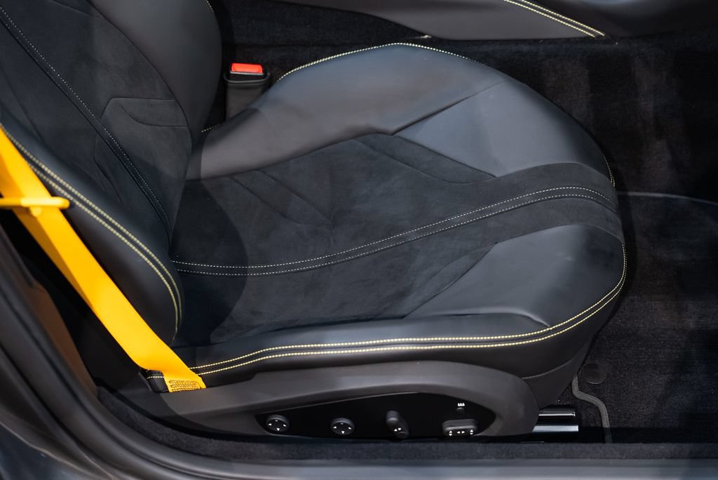 Certified 2023 Ferrari 812 GTS RWD image 46