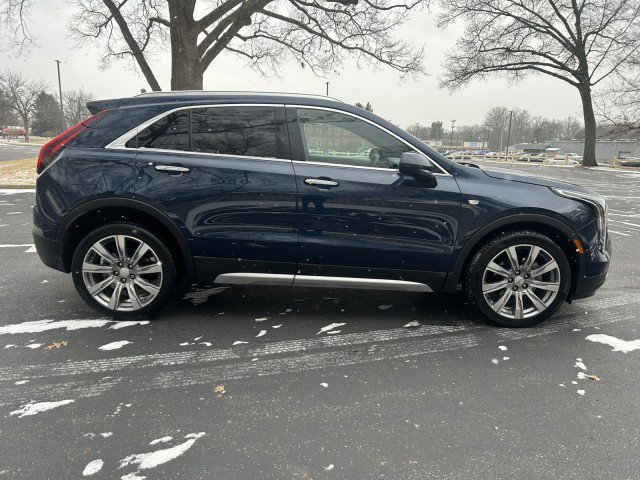 Used 2020 Cadillac XT4 Premium Luxury image 8