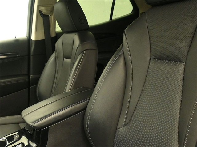 Used 2023 Buick Envision Essence image 20