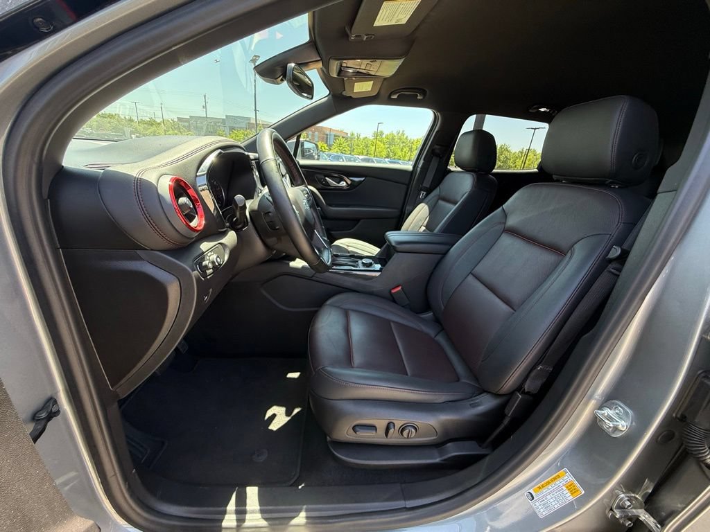 Used 2025 Chevrolet Blazer RS FWD image 20