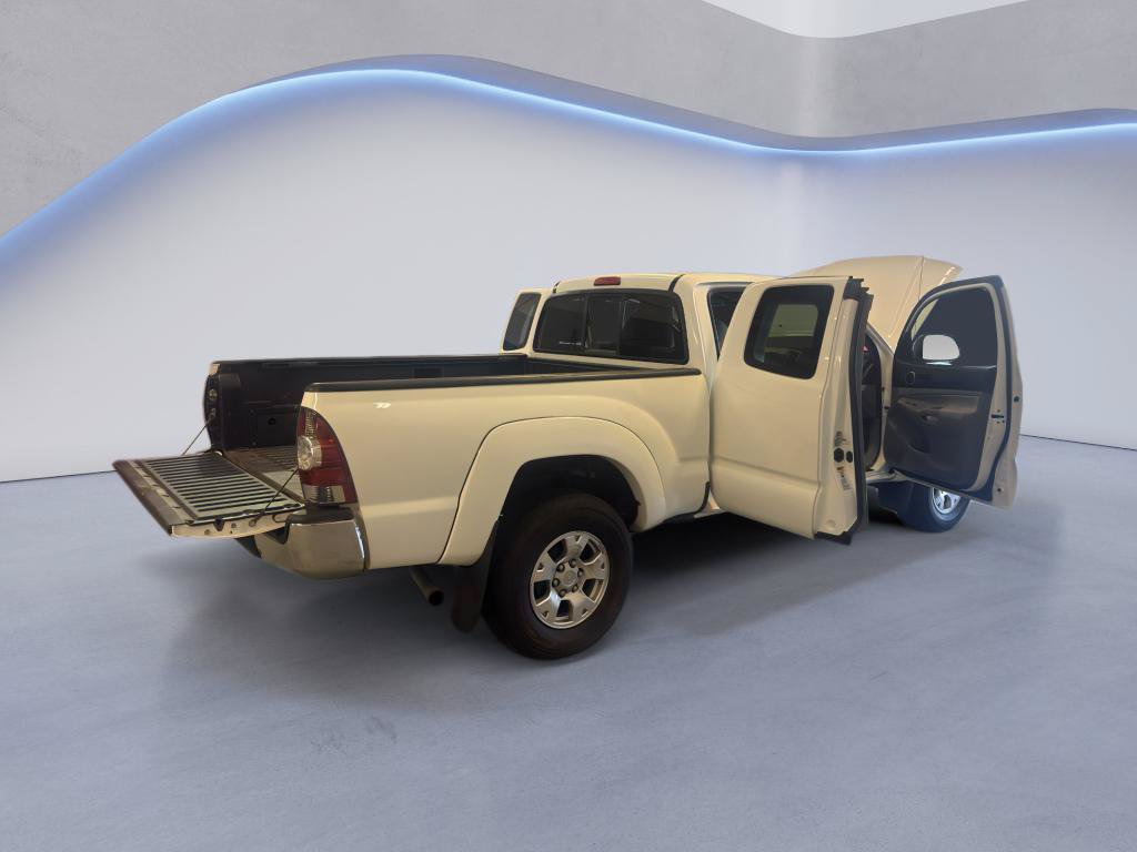 Used 2011 Toyota Tacoma 4x4 Access Cab w/ SR5 Pkg #2 image 16