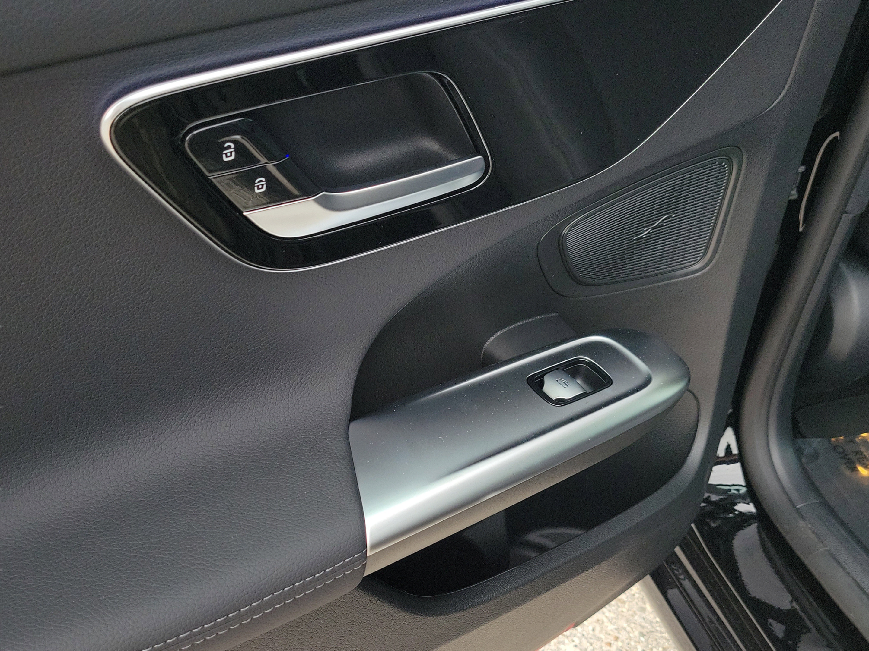 Certified 2026 Mercedes-Benz C 300 Sedan image 29