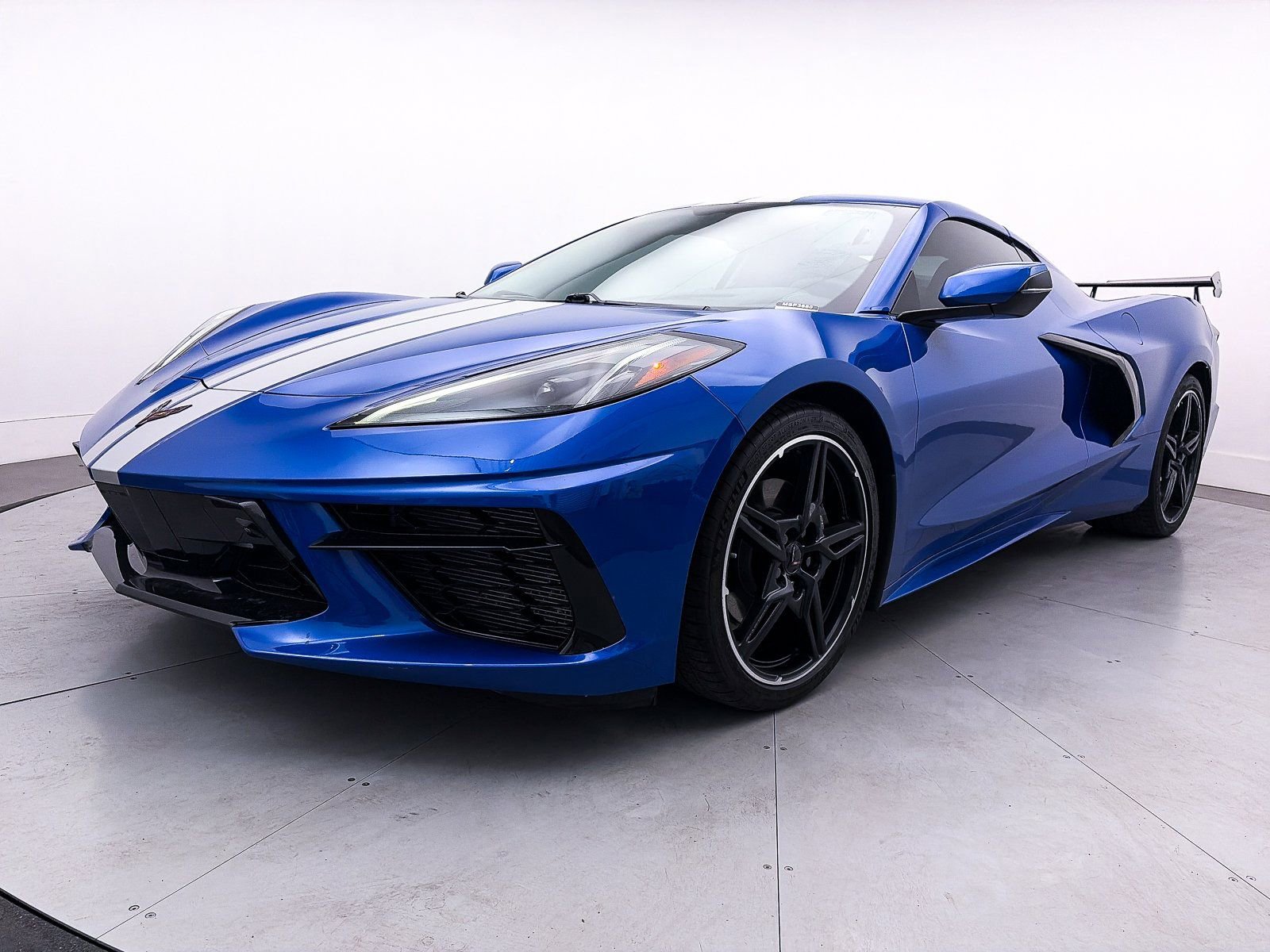 Used 2020 Chevrolet Corvette Stingray Premium Cpe w/ 3LT Preferred Equipment Group image 12