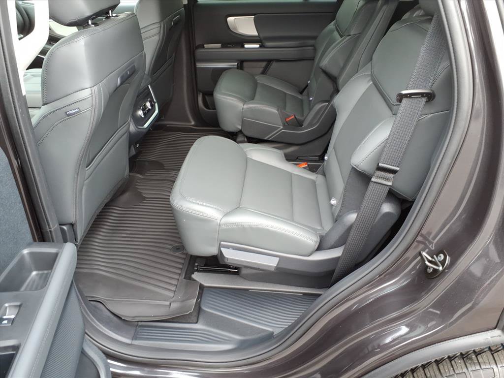 New 2026 Ford Expedition Active AWD/4WD image 11