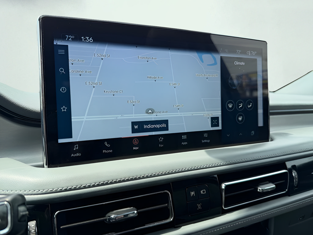 Used 2021 Lincoln Nautilus Reserve FWD image 45