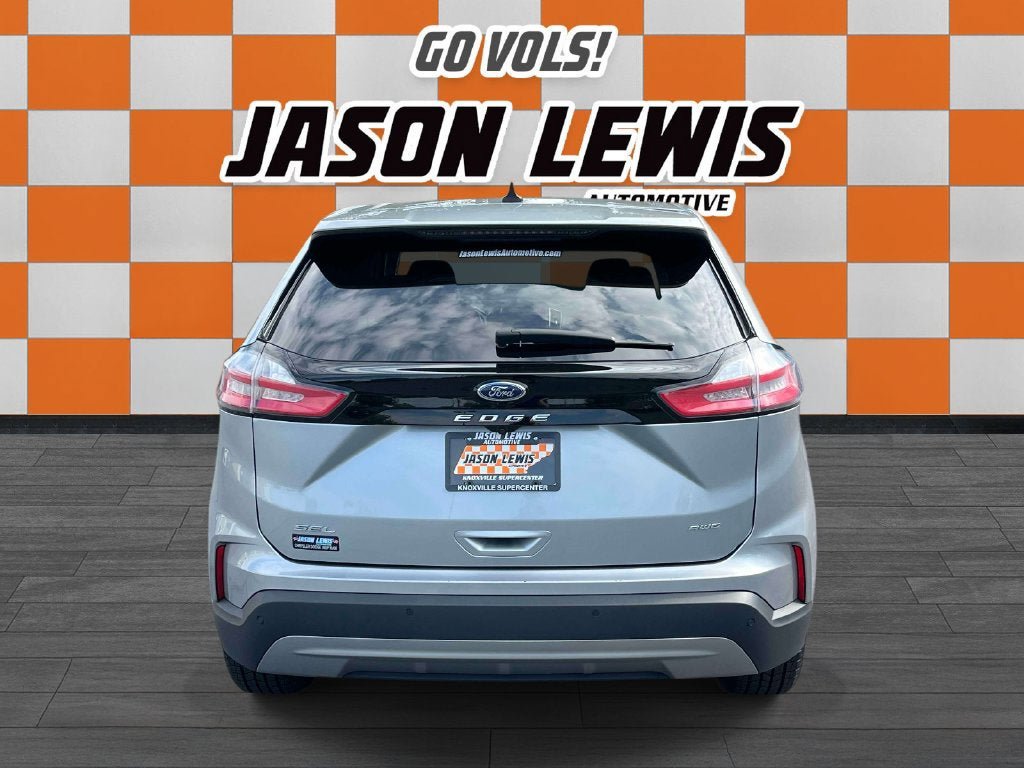 Used 2024 Ford Edge SEL AWD/4WD image 4