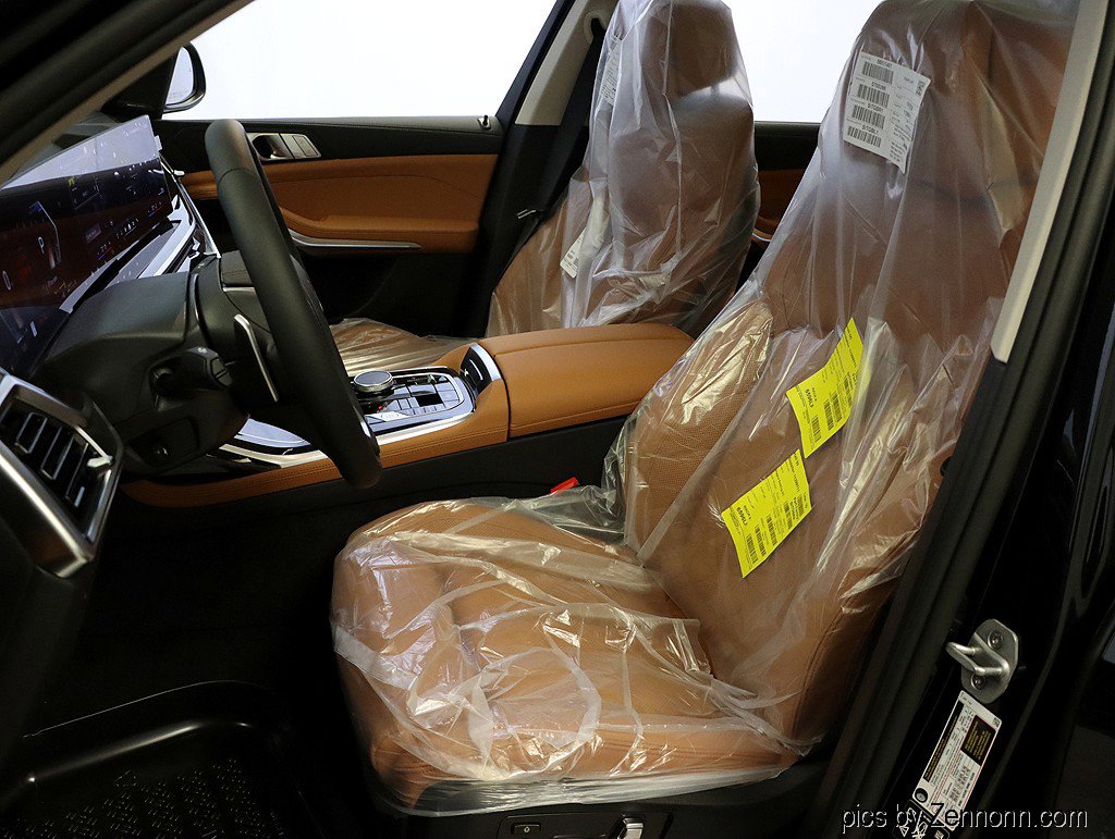 Used 2026 BMW X7 xDrive40i image 10