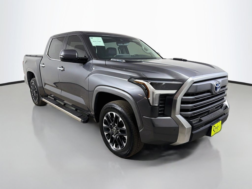 Used 2024 Toyota Tundra Limited AWD/4WD image 4