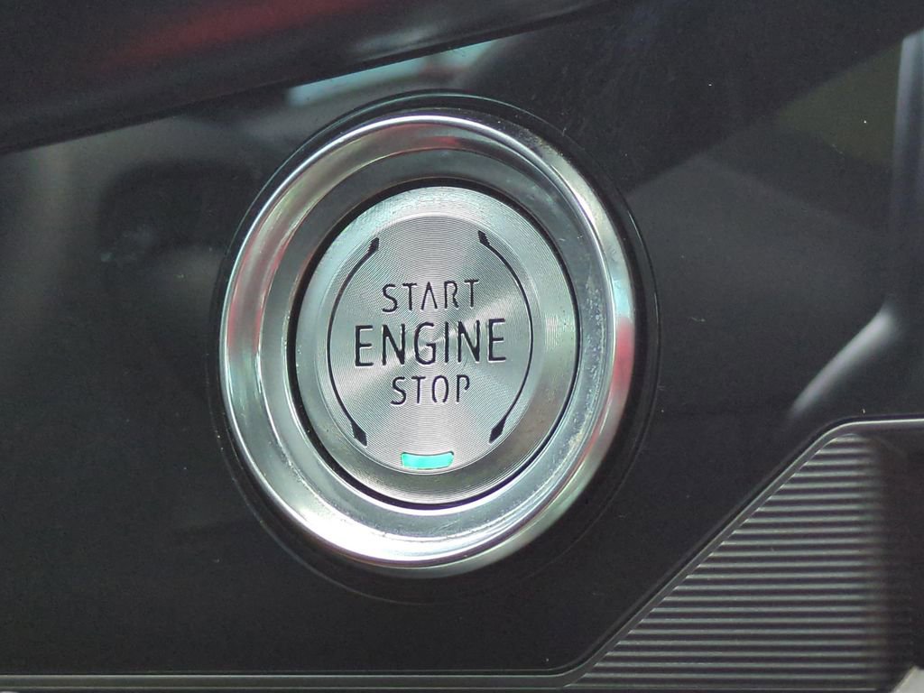 Used 2021 Chevrolet Corvette Stingray Premium Conv w/ Z51 Performance Package RWD image 24