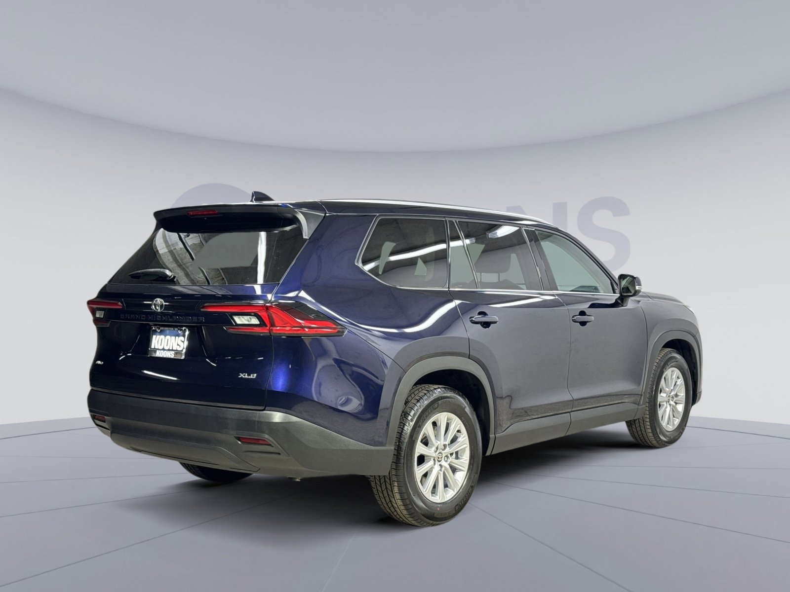 Used 2026 Toyota Grand Highlander XLE image 12