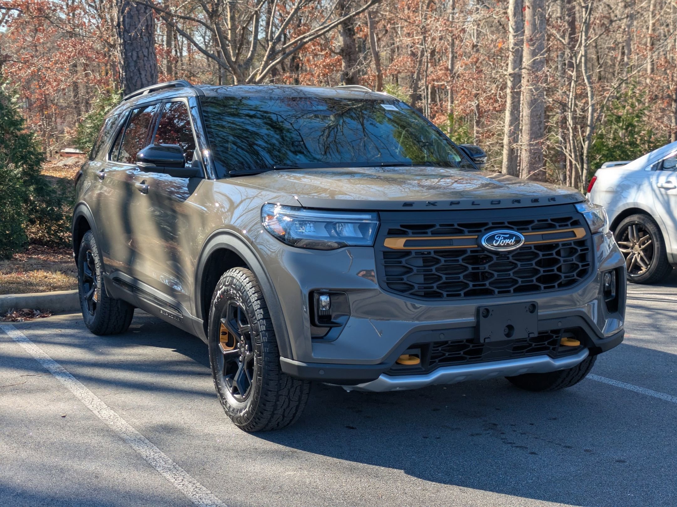 New 2026 Ford Explorer Tremor w/ Tremor Ultimate Package AWD/4WD image 2