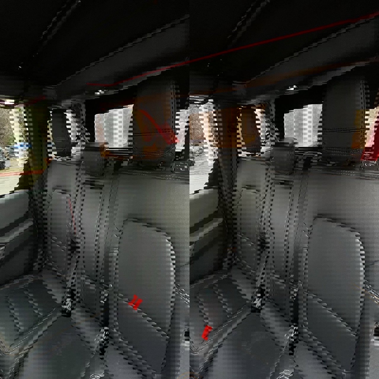 Used 2023 Ford Bronco Badlands image 23