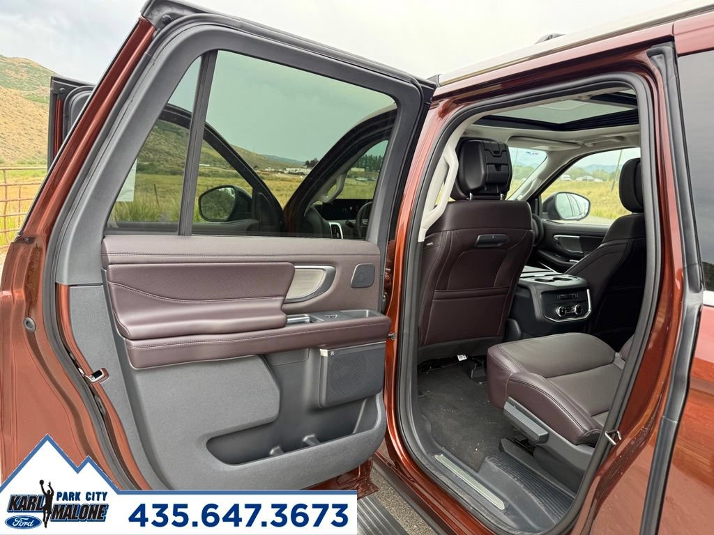 New 2027 Ford Expedition Max Platinum w/ Platinum Ultimate Package AWD/4WD image 24