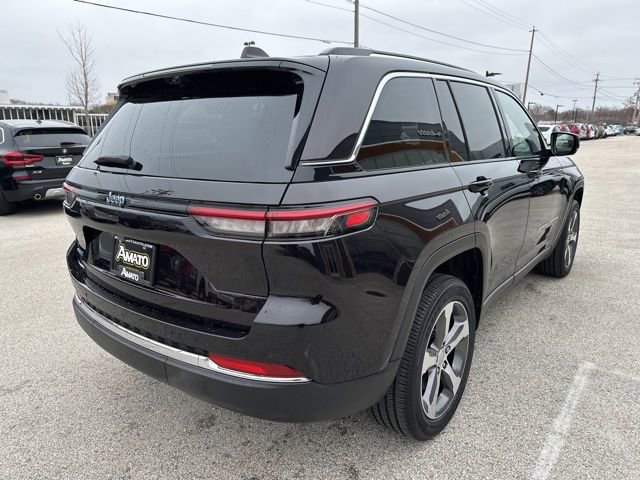 Used 2022 Jeep Grand Cherokee Limited 4xe w/ Luxury Tech Group II image 6