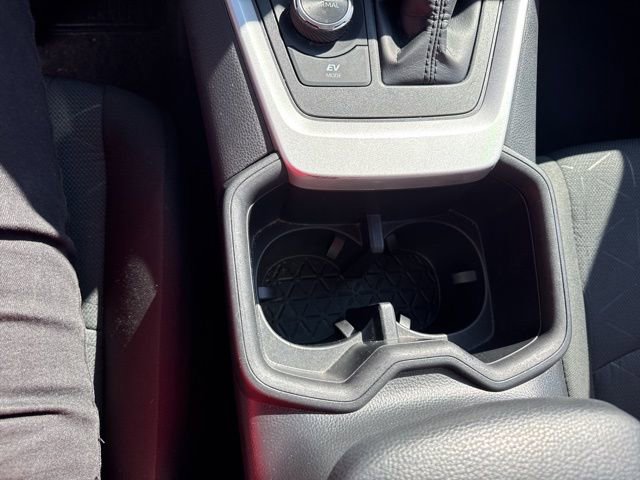 Used 2024 Toyota RAV4 XLE image 19