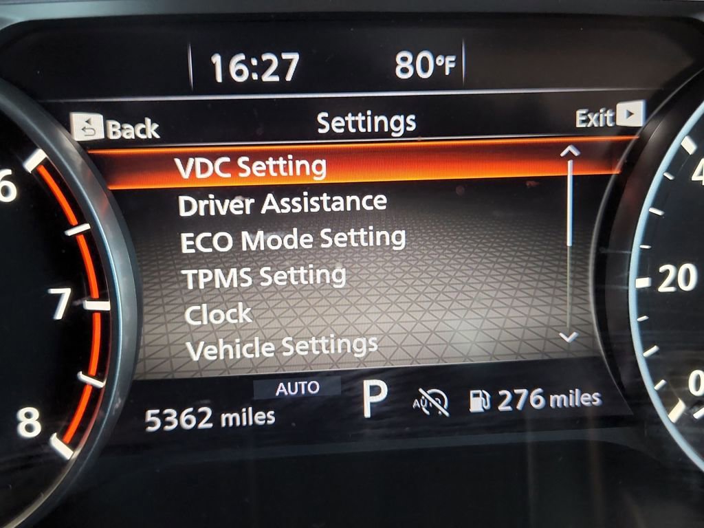 Certified 2025 Nissan Rogue SV image 27